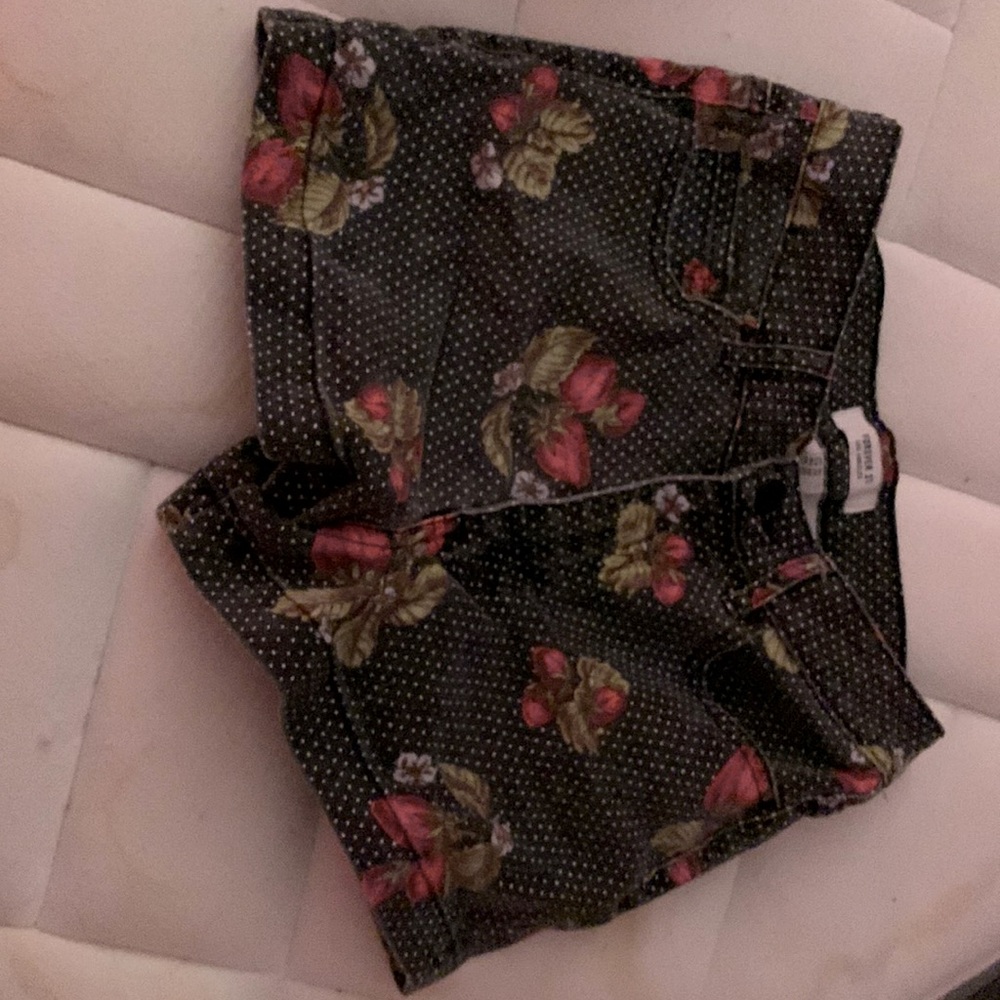 very cute worn 2 times